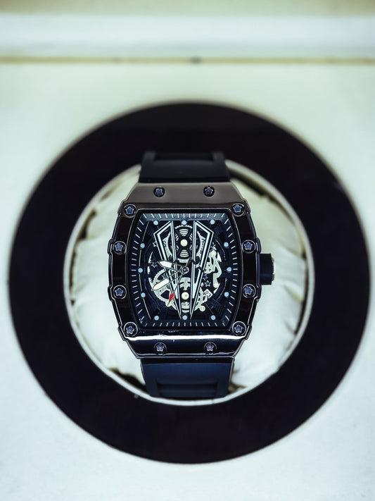 RM V Skeleton